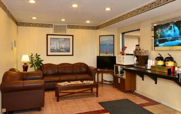Motel Days By Wyndham Airport
